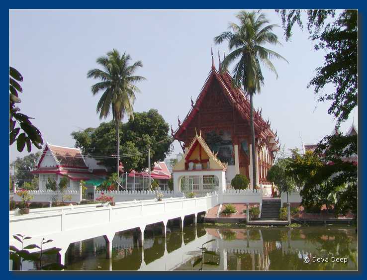 Korat Wat Phra Narai Maharat 20030115a